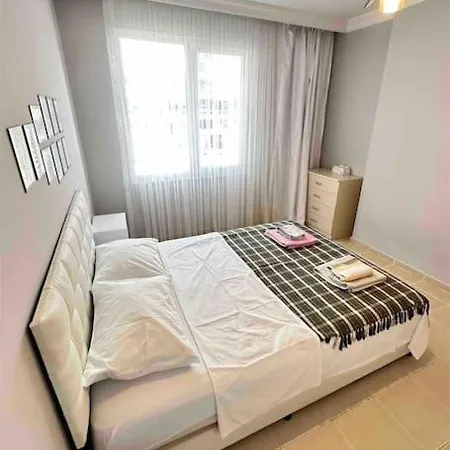 Merkezi Konum Denize Sifir 2+1 Ferah Tatil Eviniz ألانيا