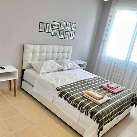 Apartament Merkezi Konum Denize Sifir 2+1 Ferah Tatil Eviniz *